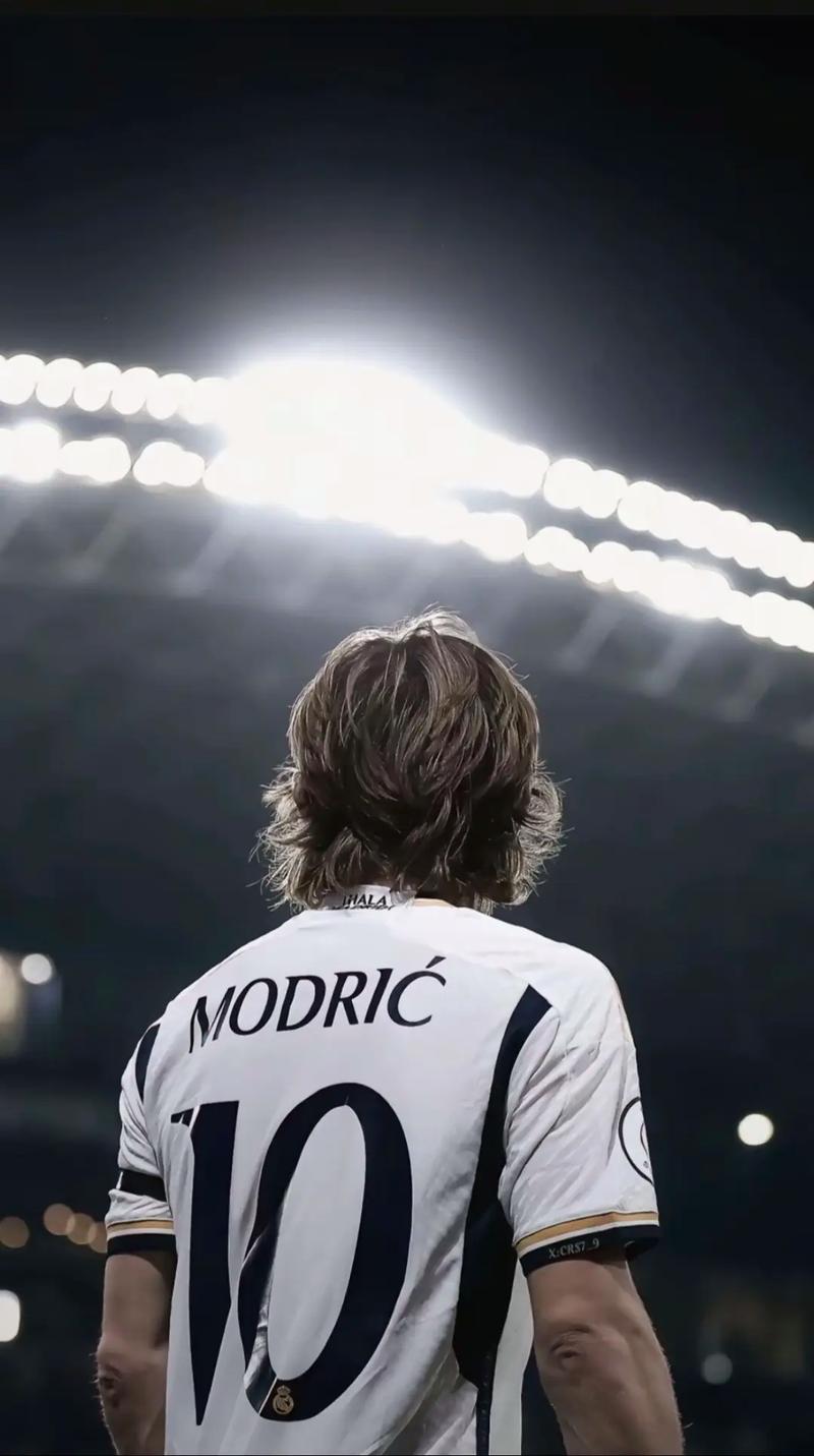 泰山官宣两名外教加盟，中西结合成潮流