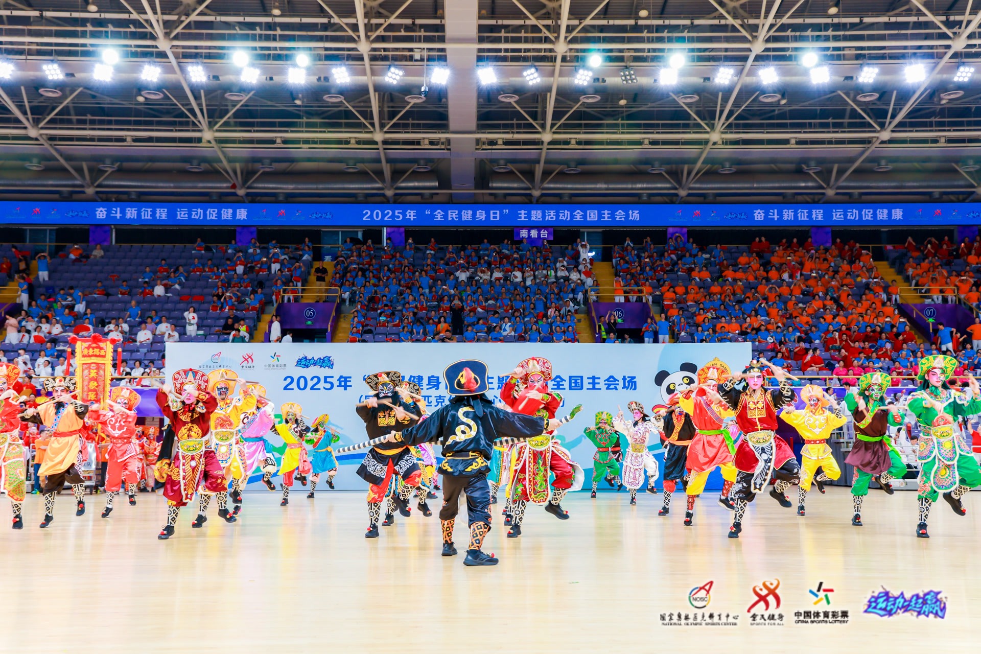 雷霆战太阳伤病报告：哈滕本赛季首次缺阵，阿伦小概率出战